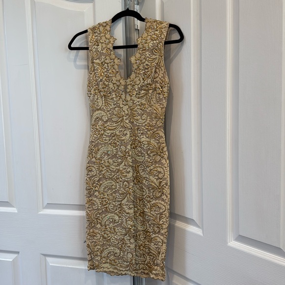 baccia couture Dresses & Skirts - Beautiful Metallic Gold Dress